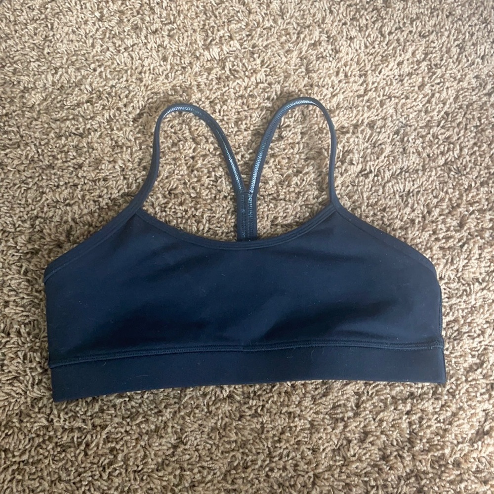 black lululemon bra